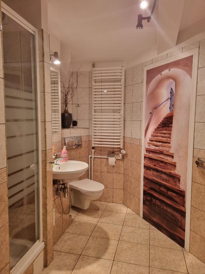 Stylowe Poddasze Warsaw Ngoại thất bức ảnh